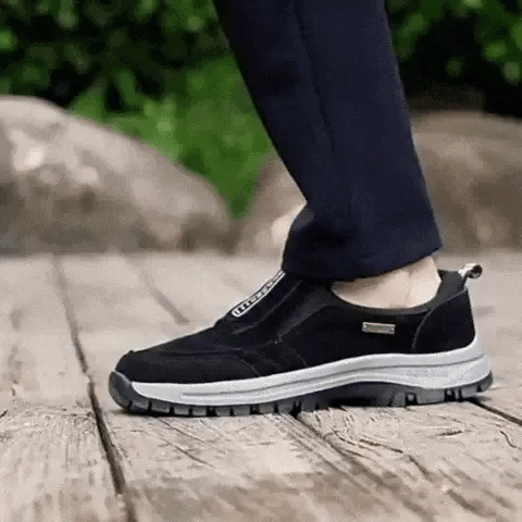 Posledný deň! 70% zľava! 🦌 Prémiové semišové topánky ✅ Ortopedická zdravotná obuv určená pre ľudí s problémami s nohami - zmierňuje bolesti chrbta, kĺbov a chodidiel.